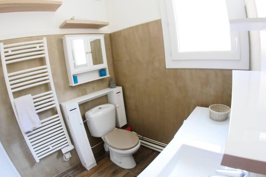 Coeur de Ville, Charmant 2 pieces, Parking/Wifi ! Chartres Extérieur photo