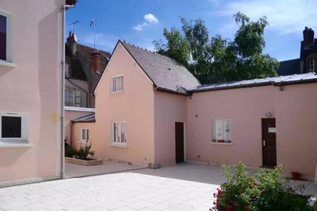 Coeur de Ville, Charmant 2 pieces, Parking/Wifi ! Chartres Extérieur photo